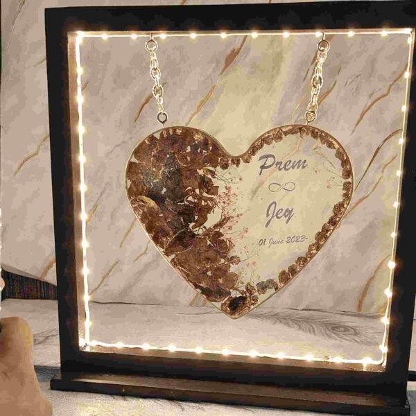 dating-bouquet-flower-preserved-in-resin-heart