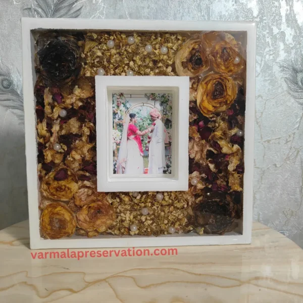 modern-varmala-memories-keepsake-display