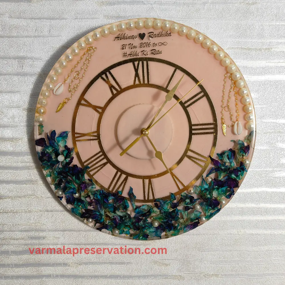 roman-numerals-epoxy-wall-clock-for-anniversary-gift