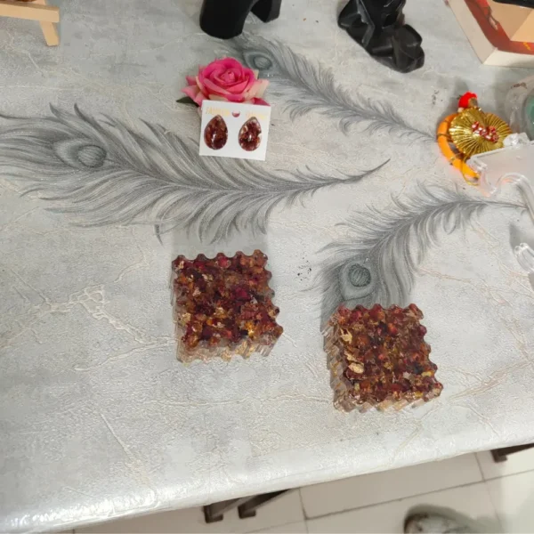 Resin-candle-stand-with-earing-set-combo