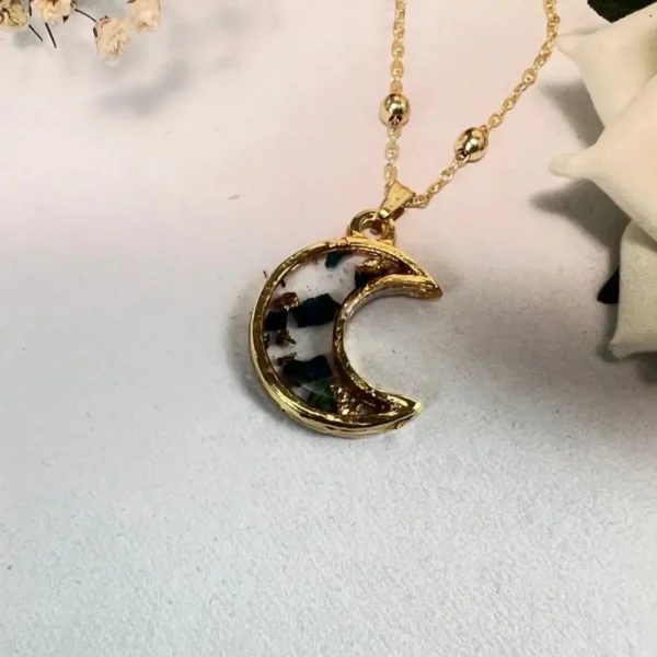 elegant-crescent-shape-orchid-pendant-party