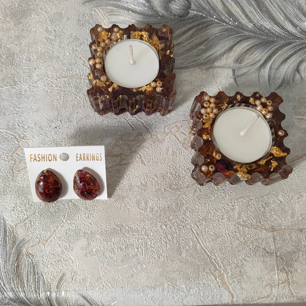 epoxy-candle-set-with-earing-set-combo