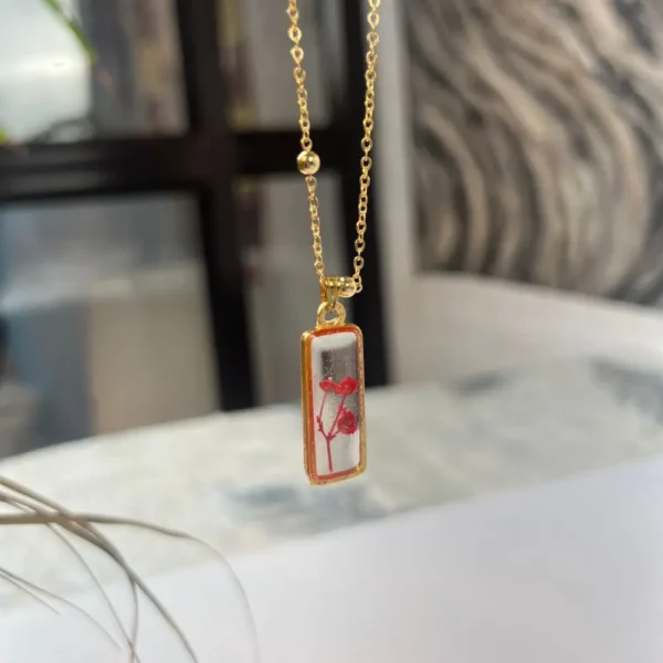 transparent-floral-rectangle-resin-pendant
