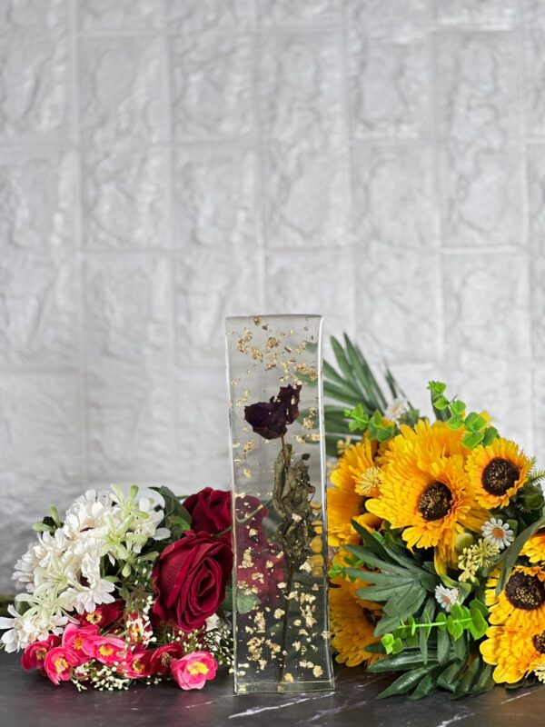 Flower preservation resin keepsake