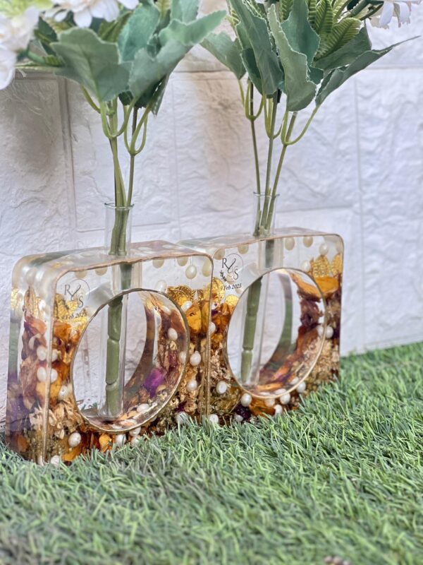 custom resin planter
