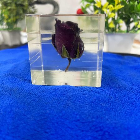 deep-casting resin frame