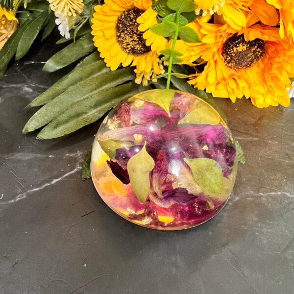 epoxy resin paperweight