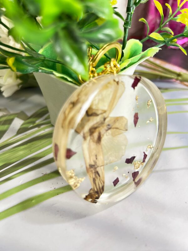 flower preserved resin keychain
