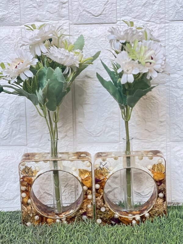 transparent resin planter