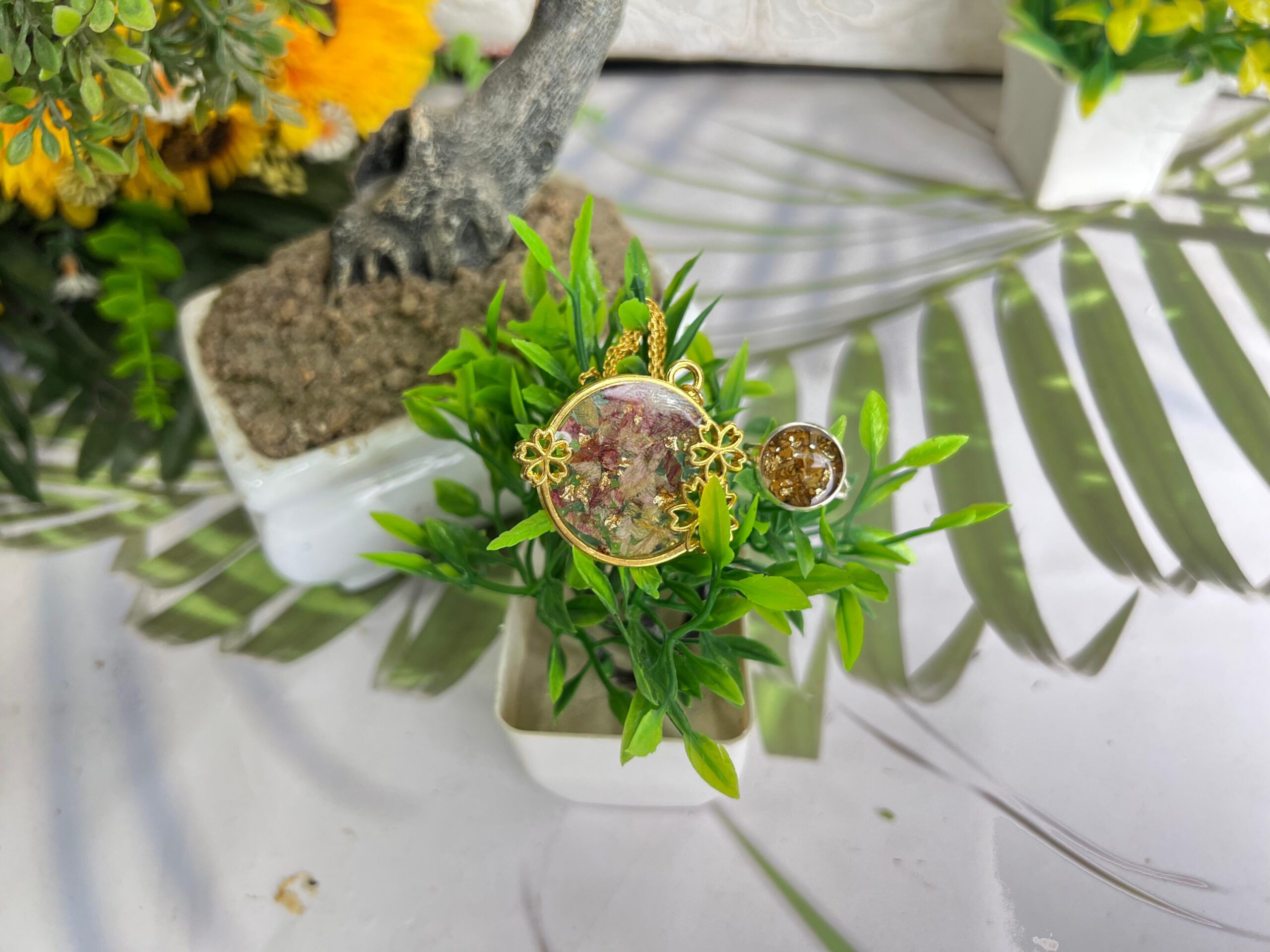 flower preservation resin near me